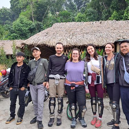 Homestay Field - Bungalow, Ha Giang Loop Tour, Motorbikes Rental Exterior foto