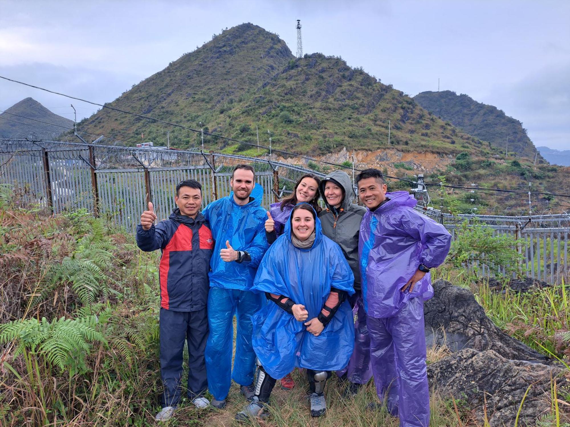 Homestay Field - Bungalow, Ha Giang Loop Tour, Motorbikes Rental Exterior foto